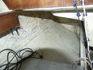 Hunter 701 Interior.3