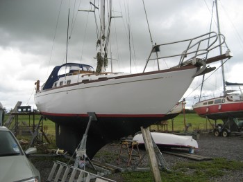 Morgan-Giles 30 Yacht Surveyed at Thornbury 2013